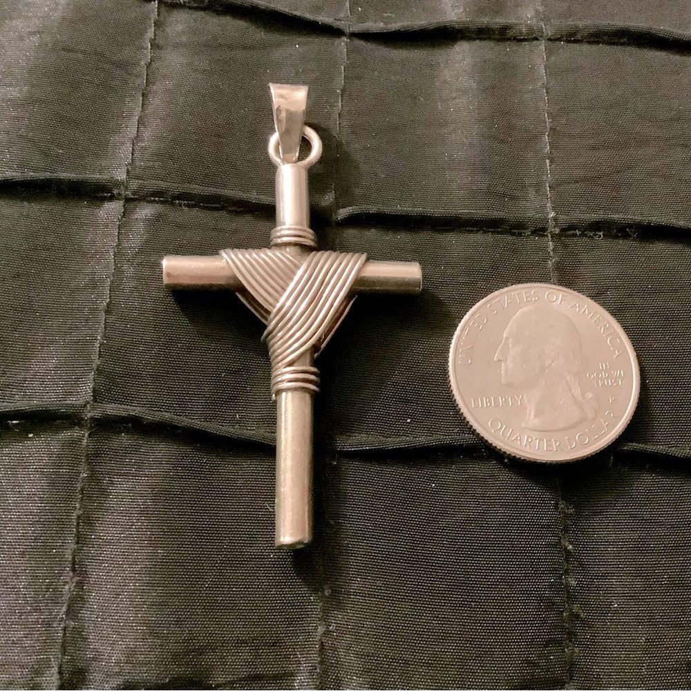 Vintage 70’s Sterling Silver covered cross